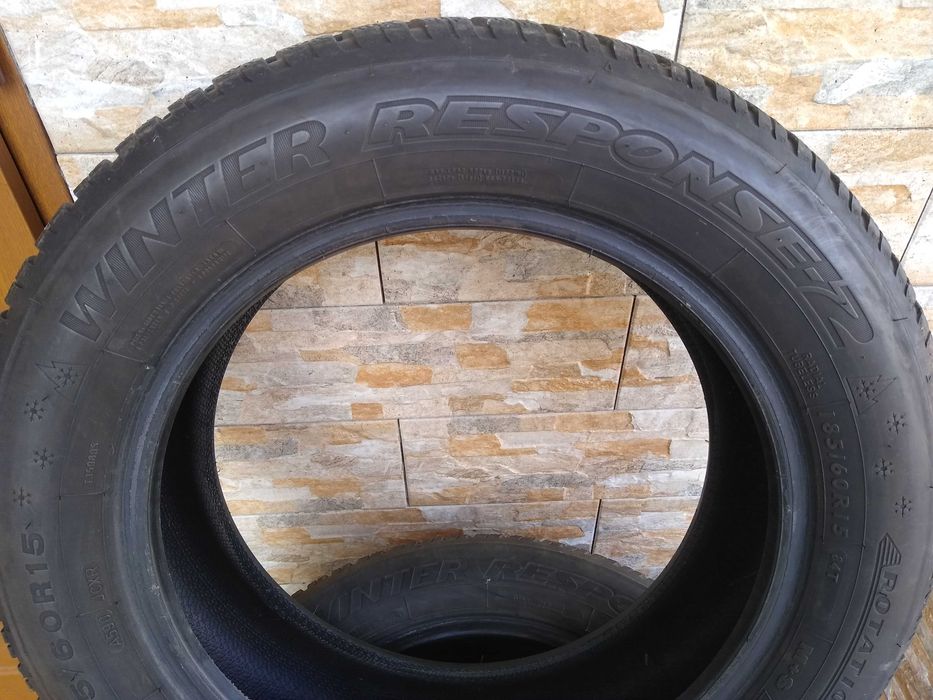 OPONY ZIMOWE 185/60R15 Dunlop Winter Response komplet