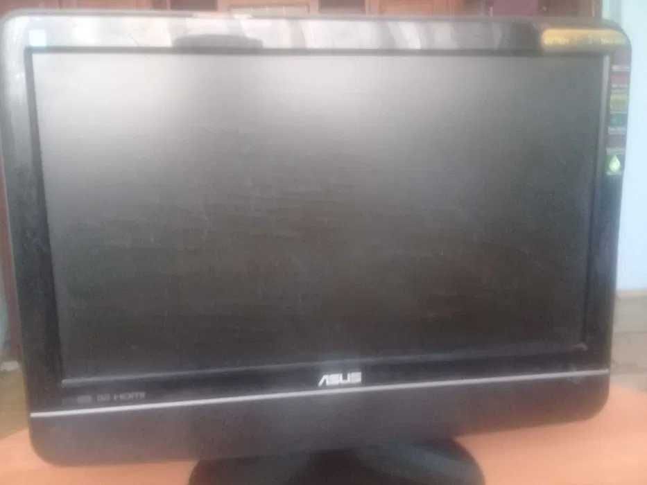 Стаціонарний компютер  з  монітором-телевізором ASUS 22