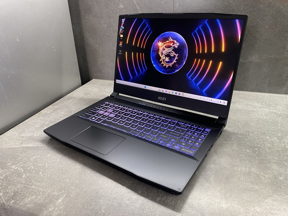 Ігровий монстр MSI Katana RTX 4050/ Core i7-13520H