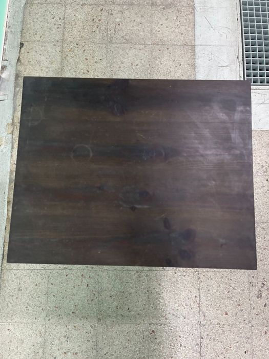 Mesa de apoio antiga em madeira