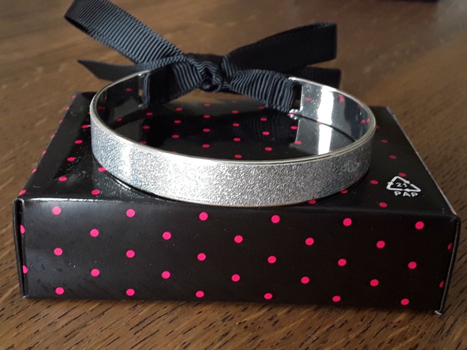 Pulseira prateada