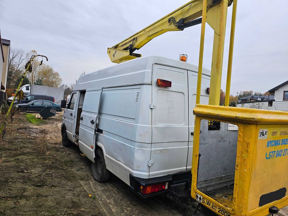 Sprzedam podnośnik koszowy IVECO Daily
