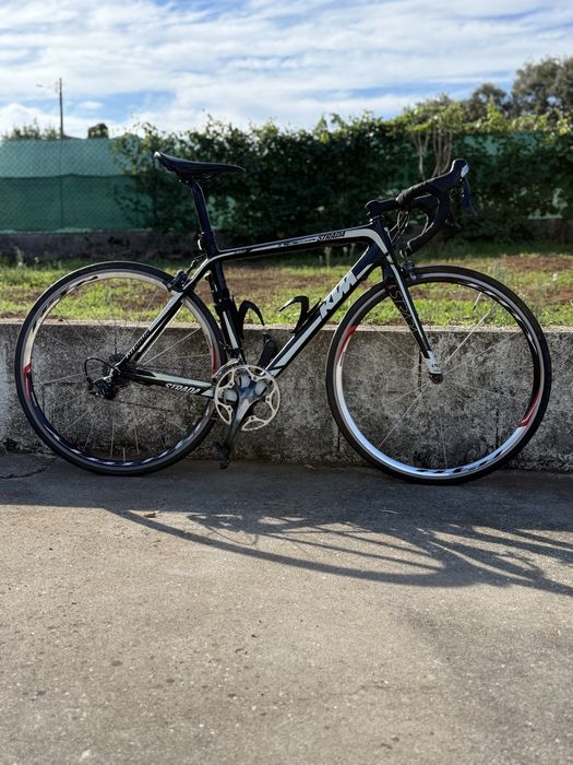 Bicicleta de estrada carbono