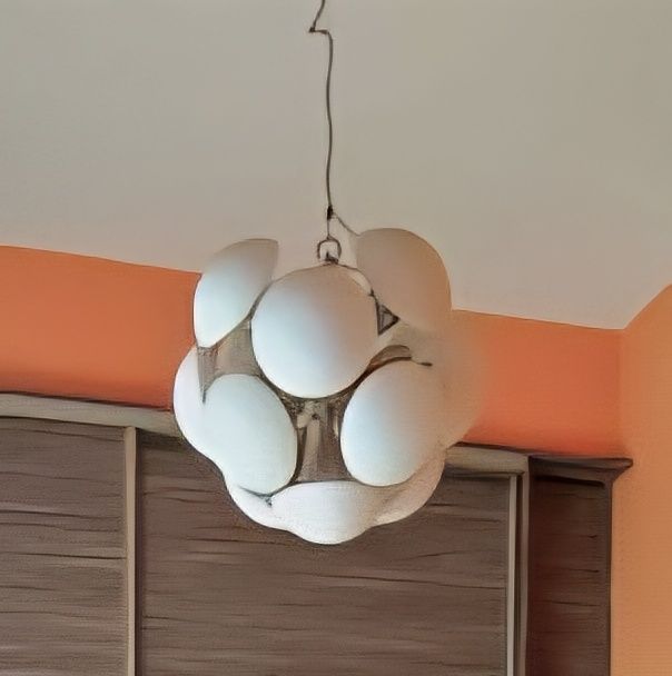 REZERWACJA Lampa wisząca vintage kula, design lata 70‑80, mleczne szkł