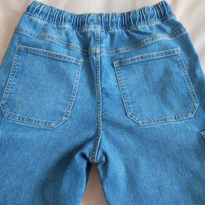 Jeansy z kieszeniami dla nastolatka