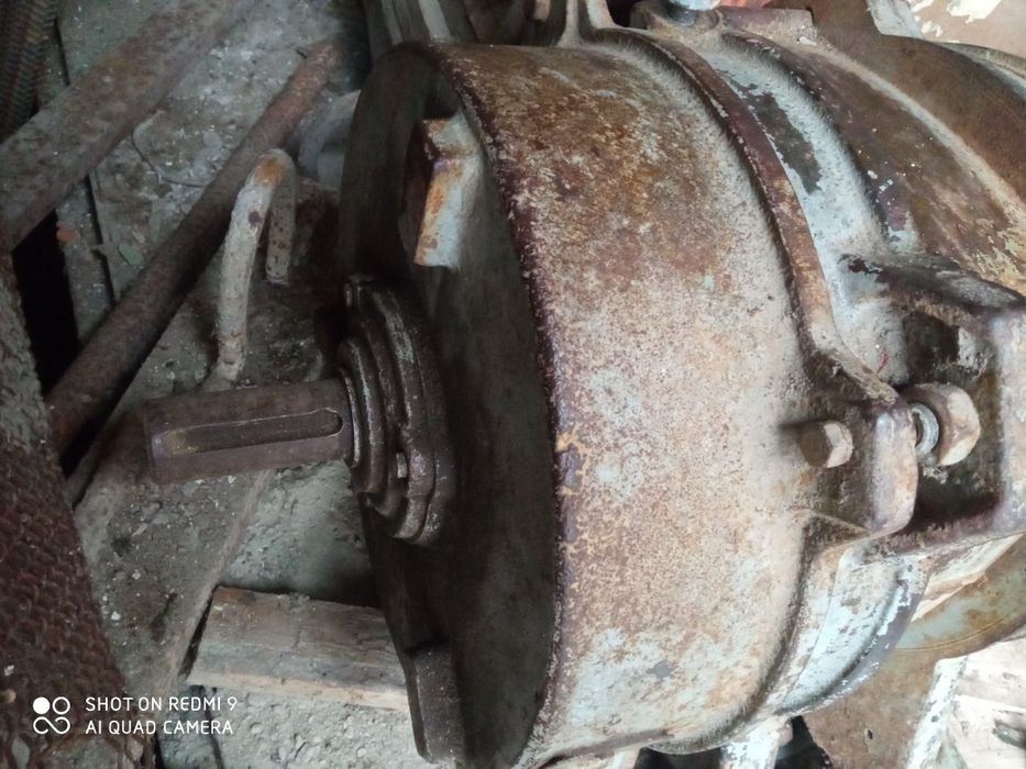 Генератор 3х фазний