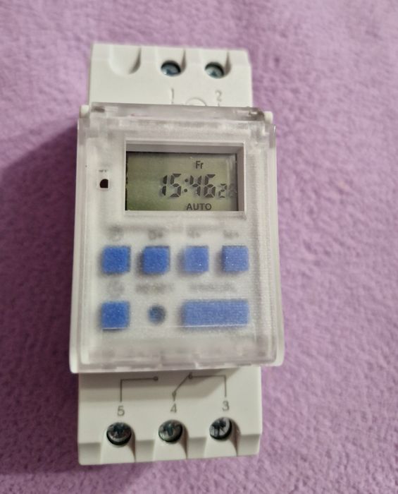 Таймер електронний ТНС15-ТС