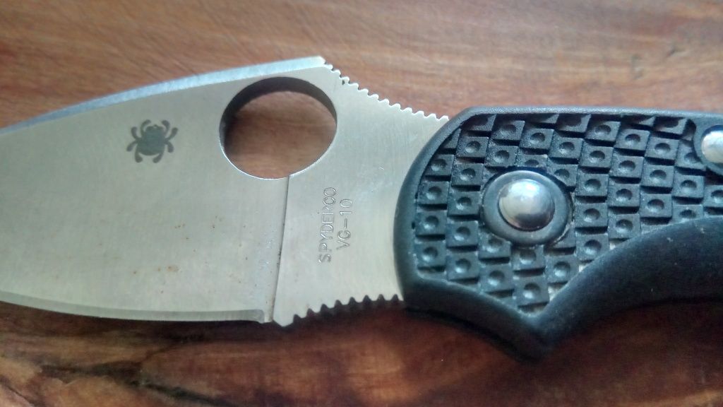 Nóż Spyderco cts bd1n