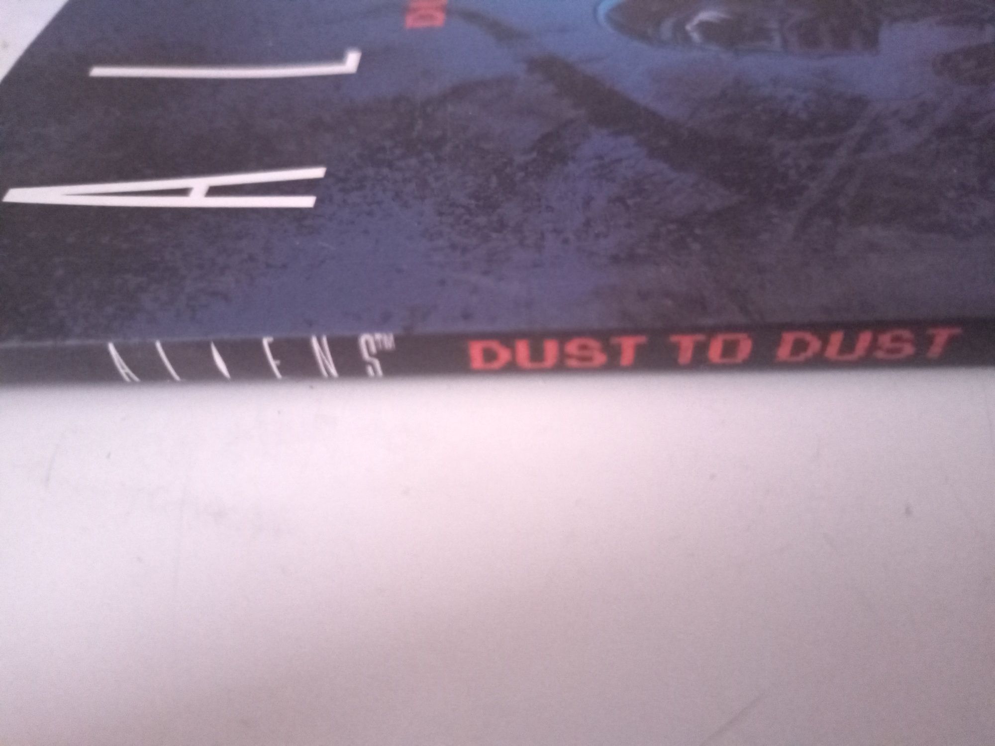 Aliens dust to dust - Hardman comics