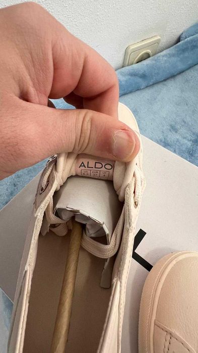 Sapatilhas Aldo de mulher novas na caixa