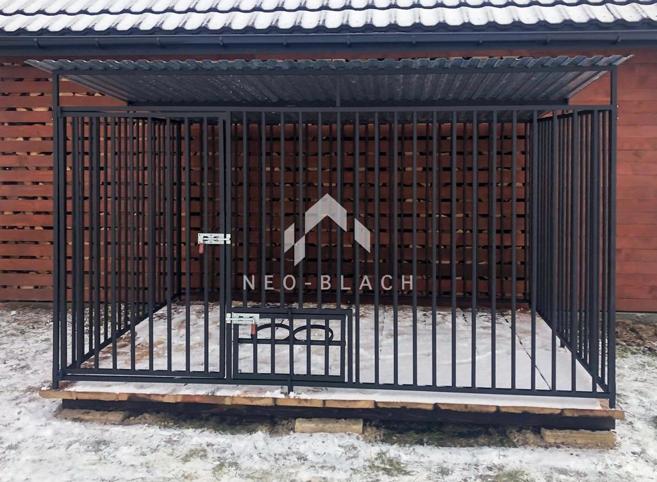 Kojec dla Psów 3x2,5m Drewniana podłoga - Uchwyt na Miski NB181