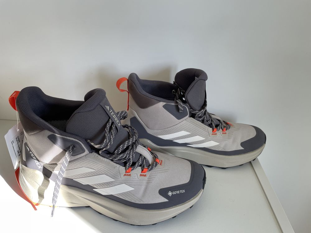 Buty adidas Terrex Trailmaker 2.0 Mid GORE-TEX beżowe
