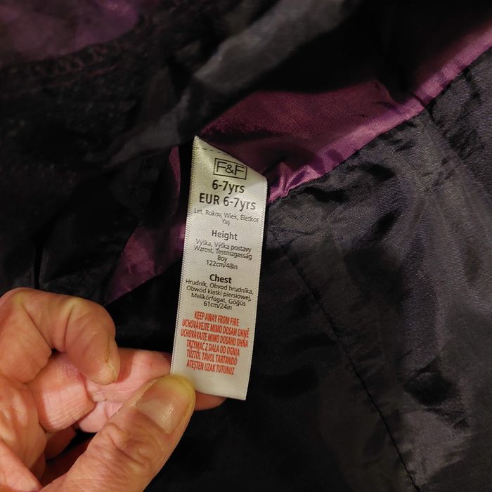 Elegancka bordowa sukienka 122-128