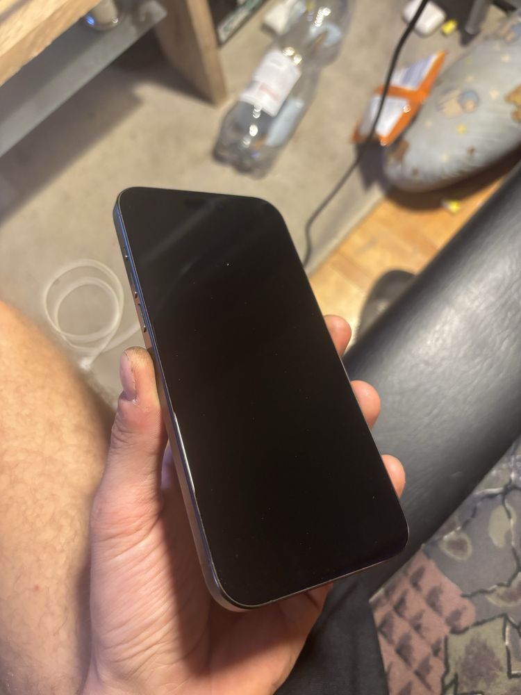Iphone 15 pro max zablokowany na części w całości