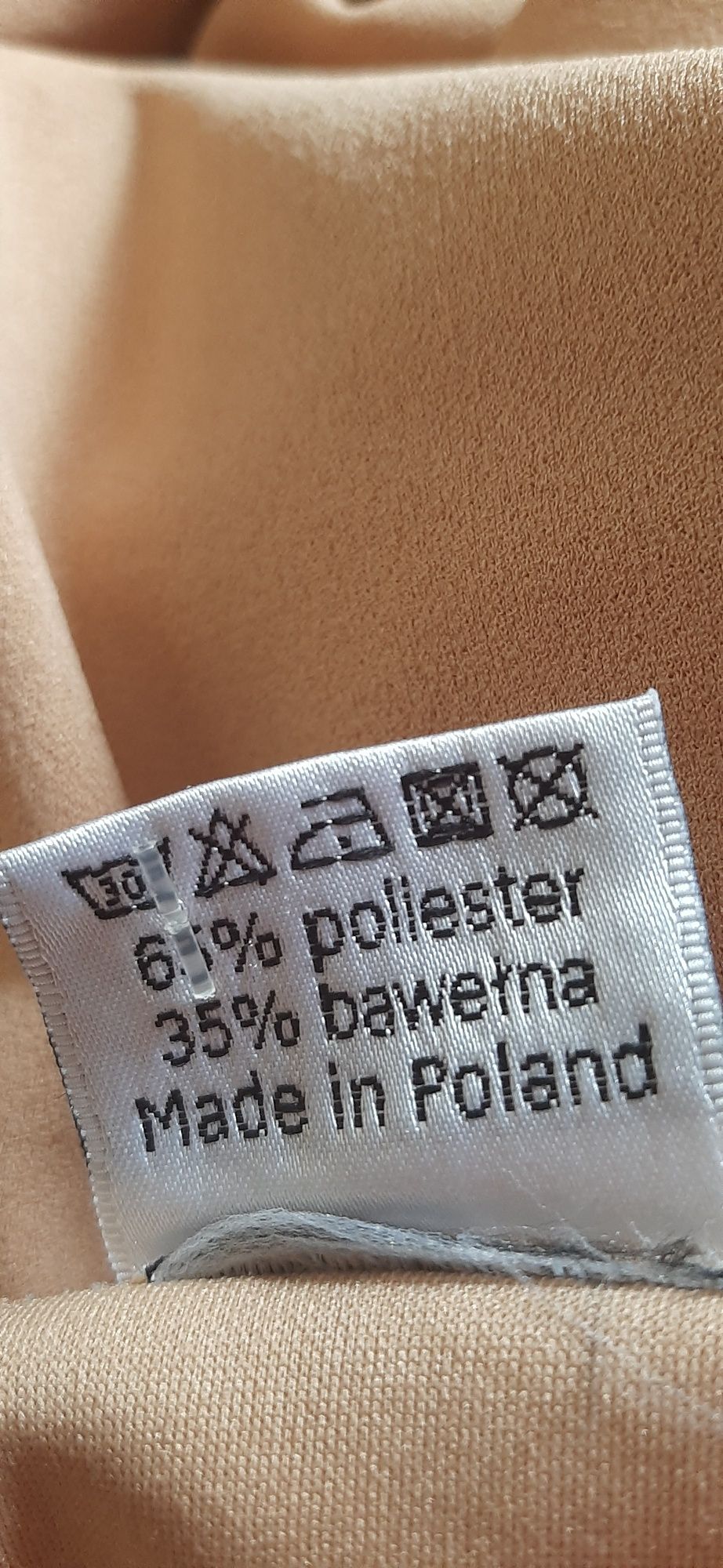 Wizytowa dopasowana mini sumienka beżowa asymetryczna S M