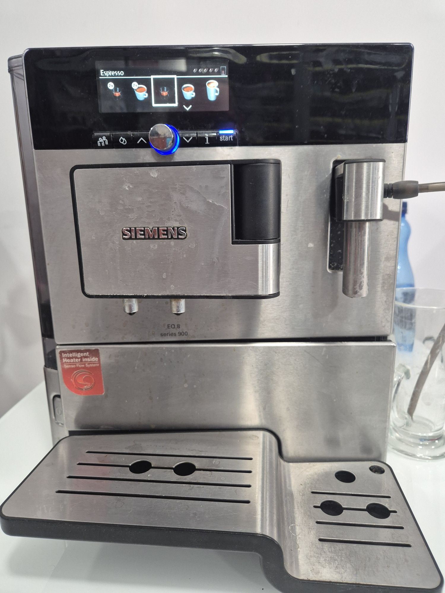 Ekspres do kawy SIEMENS EQ 8 Series-900 -okazja