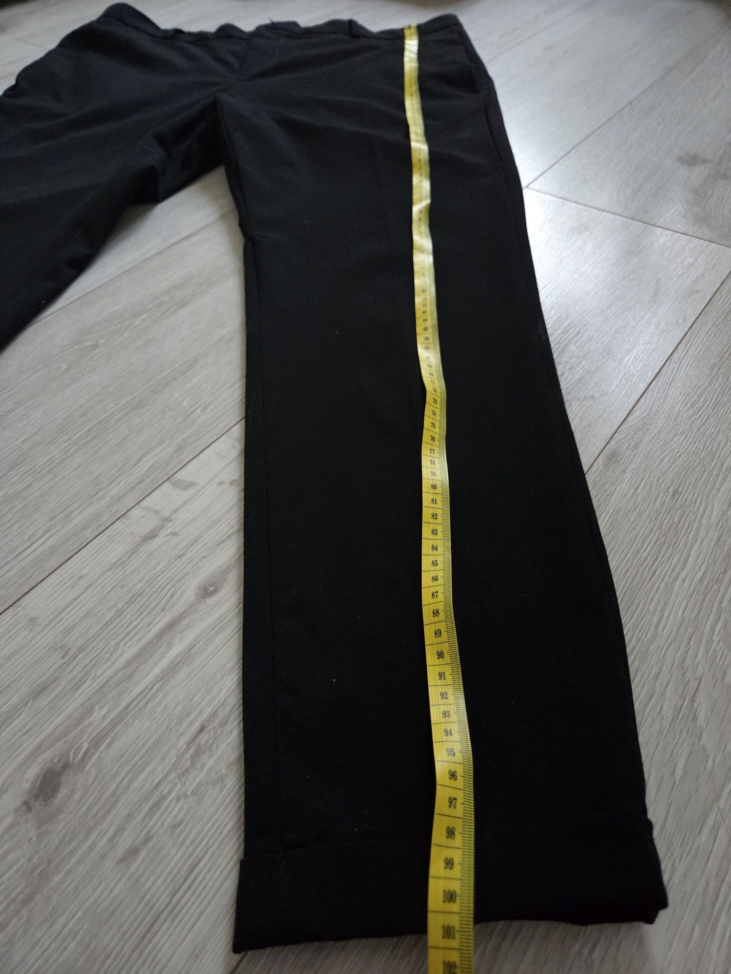 Eleganckie spodnie w kant H&M