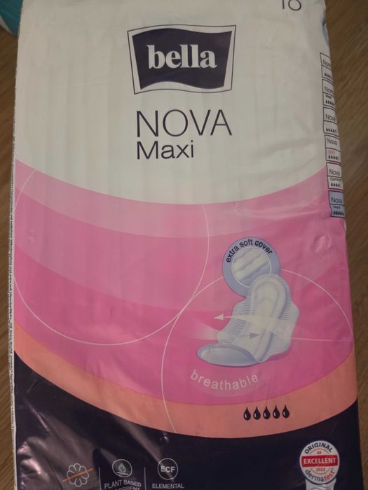 Zestaw pieluchomajtek i podkładów dla dorosłych