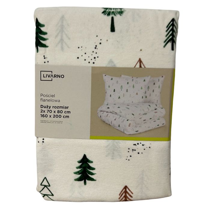 Świąteczna pościel flanelowa 160x200 cm choinki