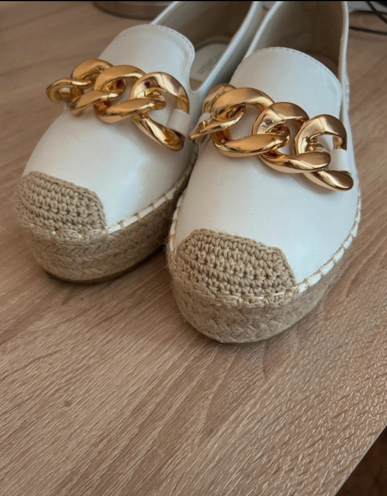 Mokasyny espadryle Boho białe łańcuszek lato 36