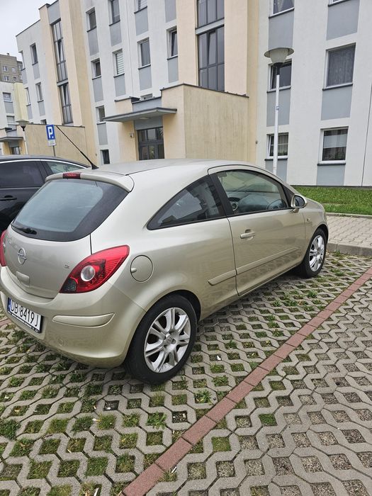 Opel Corsa D 1.2 Benzyna 2006r