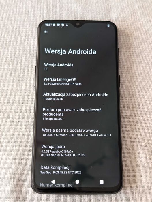 Smartfon OnePlus 6T Android 15! 8GB RAM 128GB ROM, 100% sprawny.