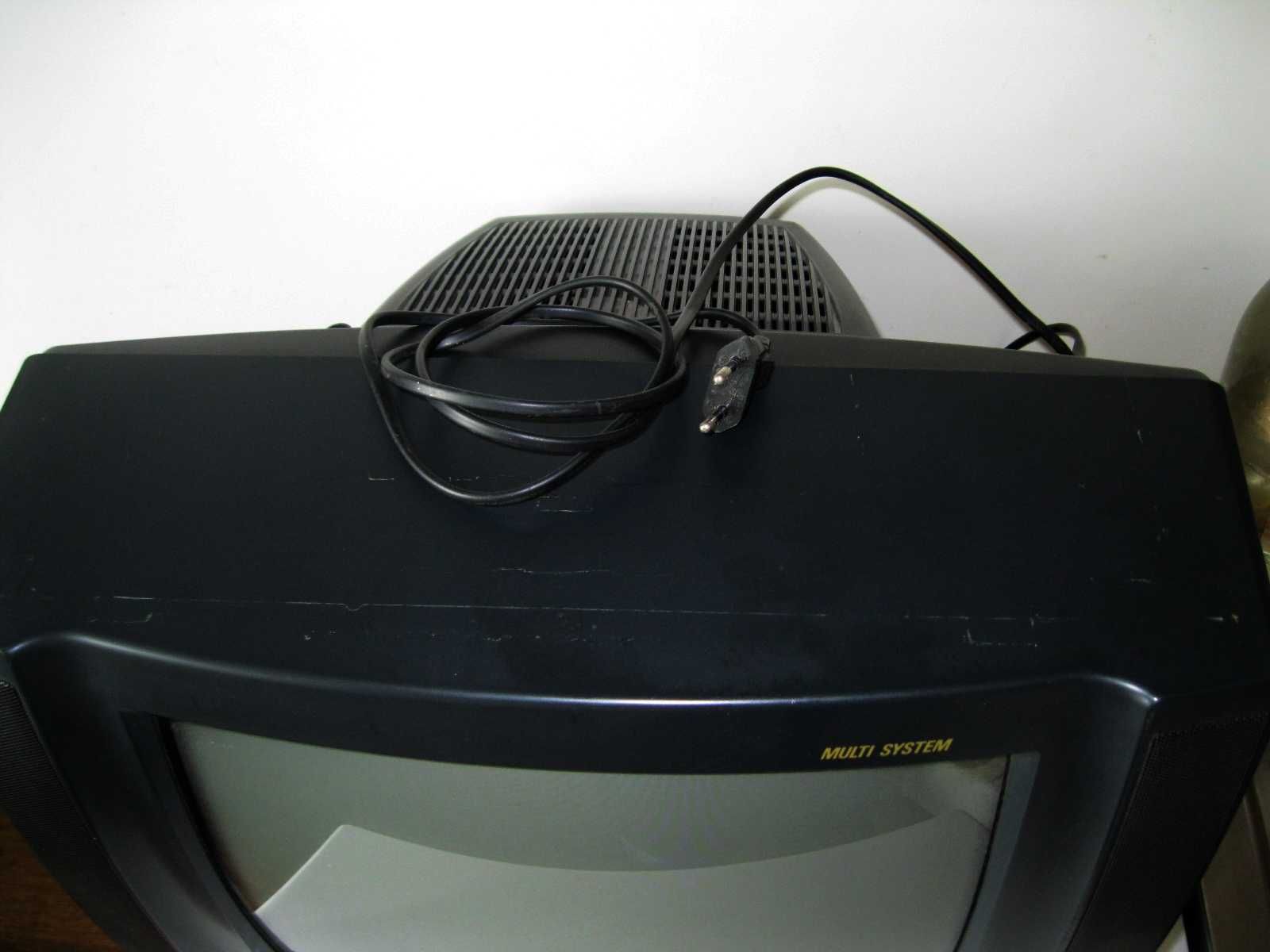 Телевизор JVC C-14W (37cm)