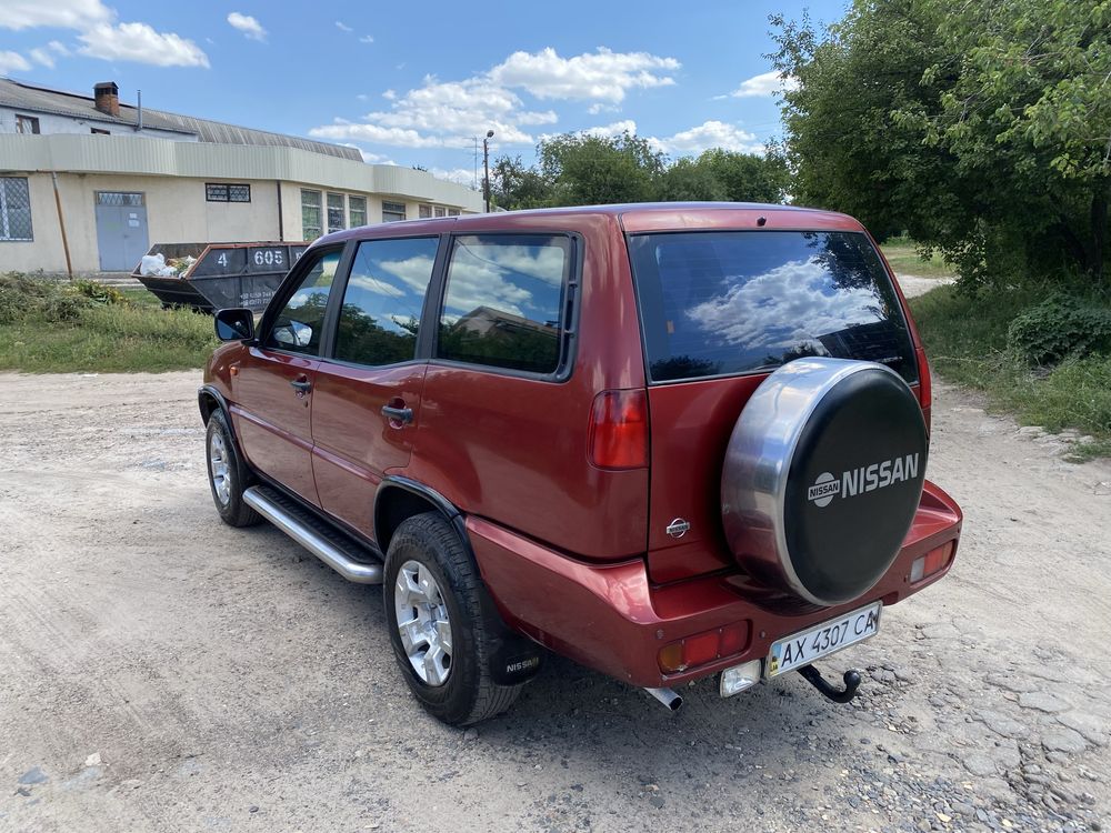 Продам Nissan Terrano 2