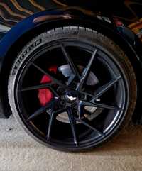 Japan Racing JR33 20" 5x112 Michelin 255 35 R20 A4 B9