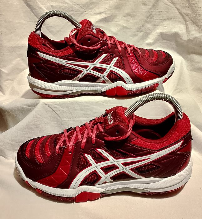 Кросівки Asics Gel-Thrust.