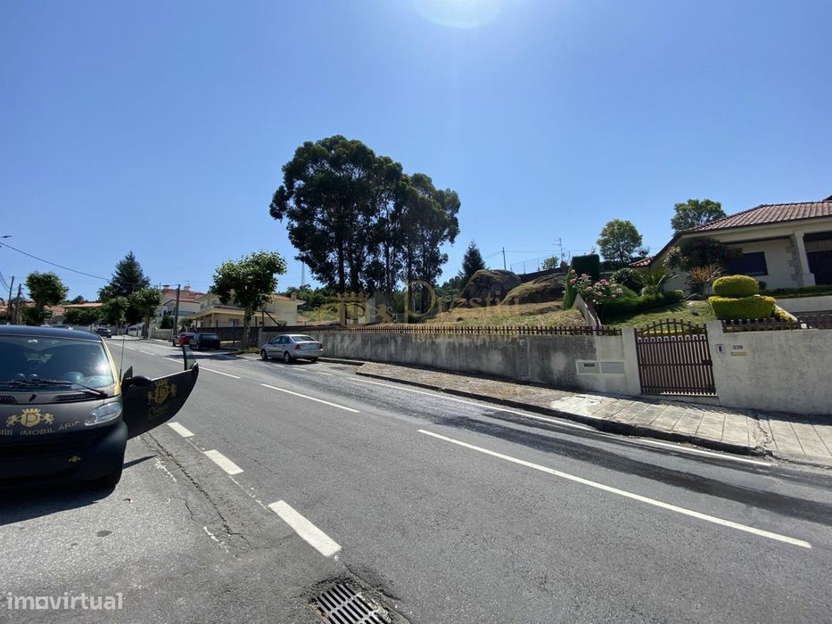 Lote de Terreno para Construção