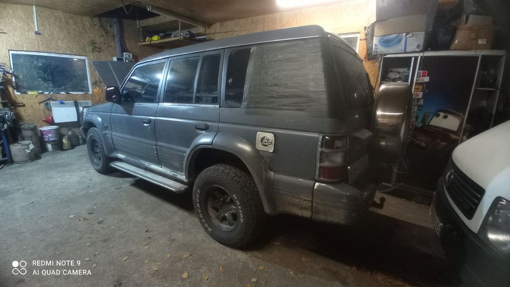 Продам Паджеро 2 (3.5газ.бенз.)