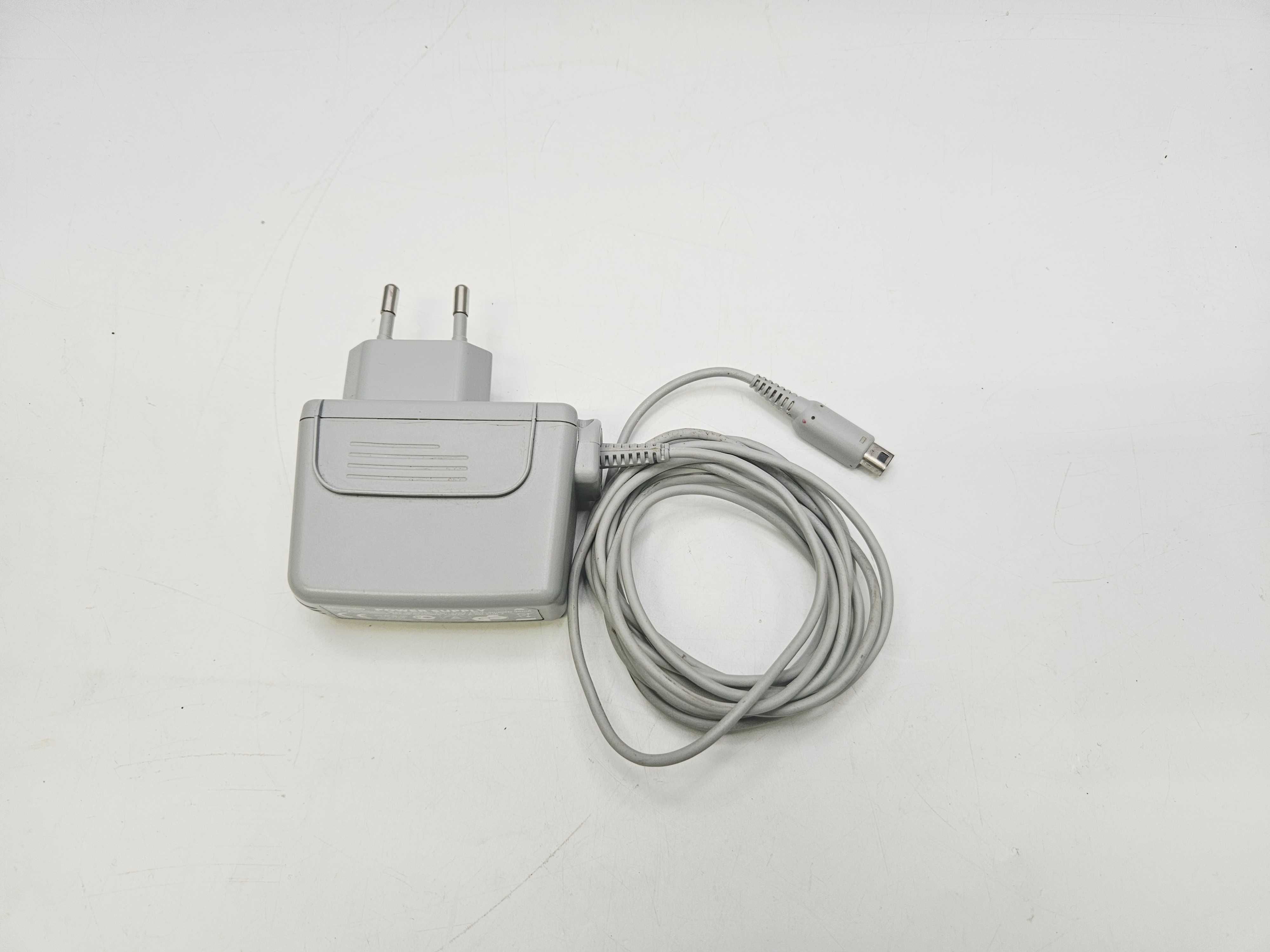 Zasilacz Nintendo WAP-002 4.6V 900mA 3DS XL