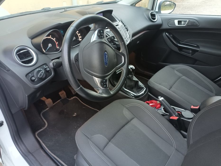 Ford fiesta 1.0 gasolina