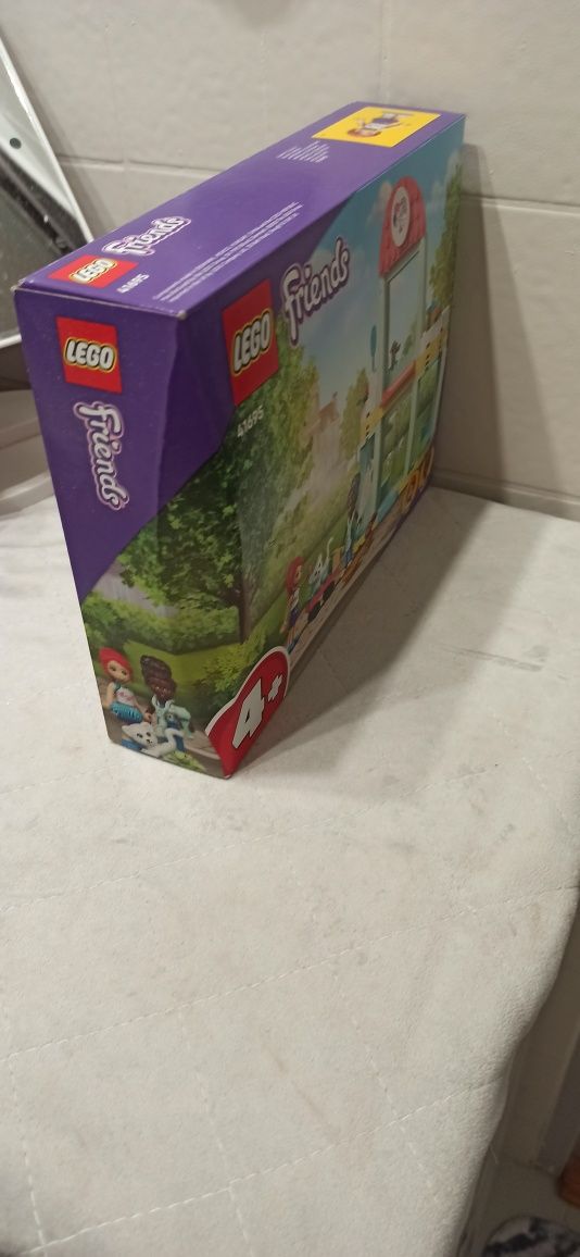 Klocki LEGO Friends 41695 klinika dla zwierząt