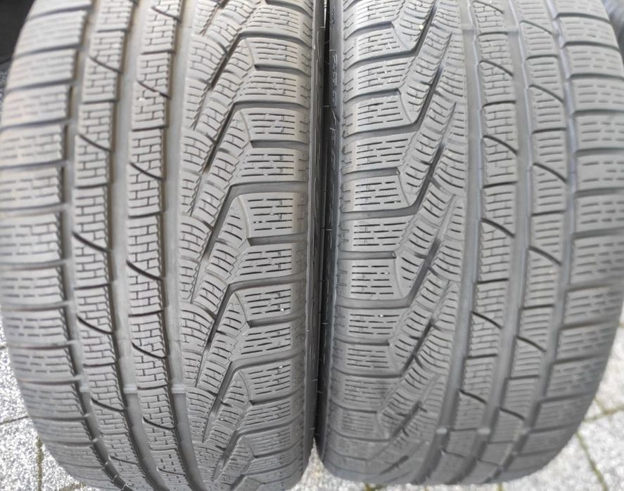 Opony zimowe 255/35 R20