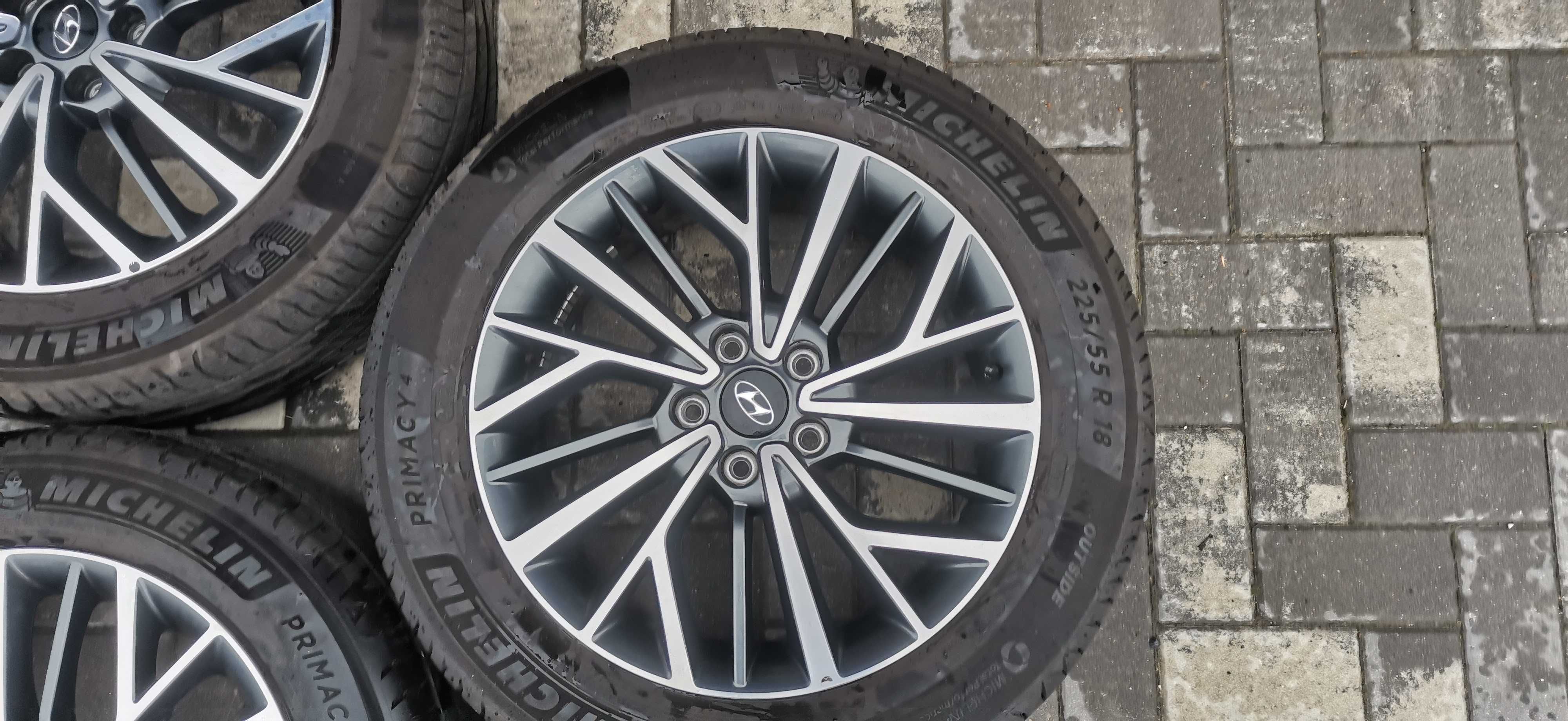 Felgi HYUNDAI7 Tucson ix35 i30 i40  7Jx18H2 5x114,3 ET51 TMPS