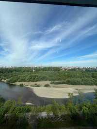 продаж 1-кім під інвестицію з видом на річку Бистриця.