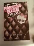 Livro Monster High