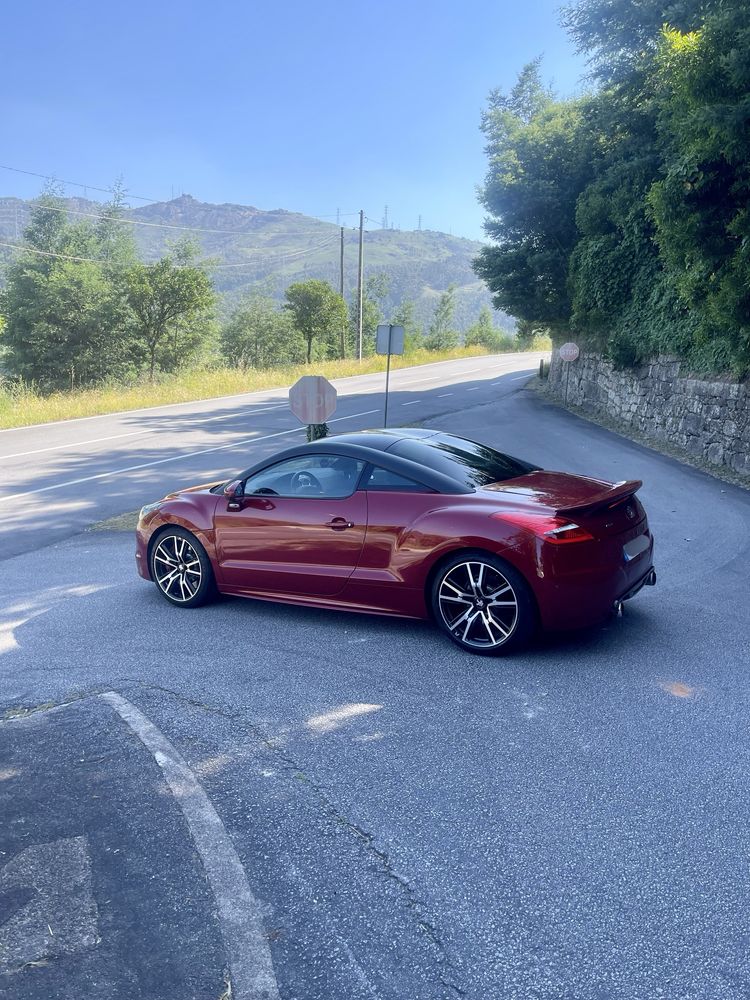 Peugeot RCZ R 270cv