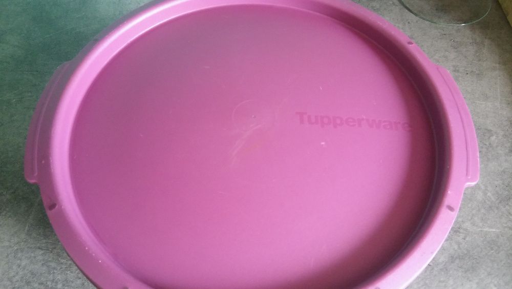 Naczynie TUPPERWARE do gotowania na parze w mikrofalówce