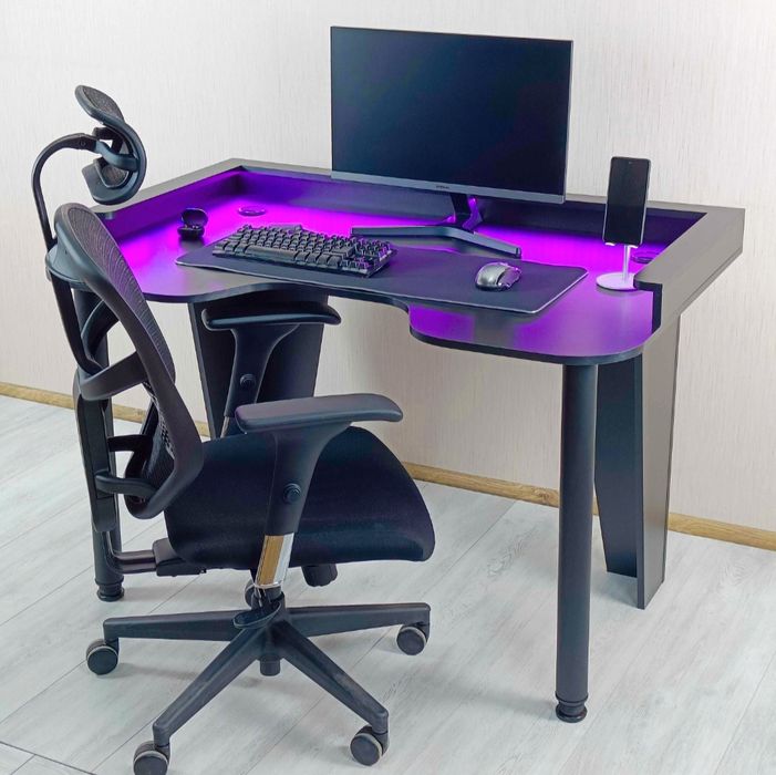 Геймерський стіл Срочна продаж!