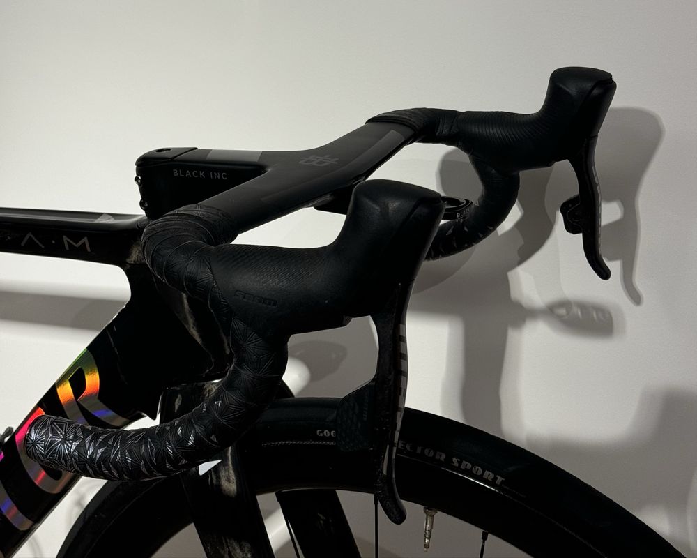 Factor Ostro VAM – SRAM Red eTap AXS 2x12 Quark Vision Metron Rozm.52