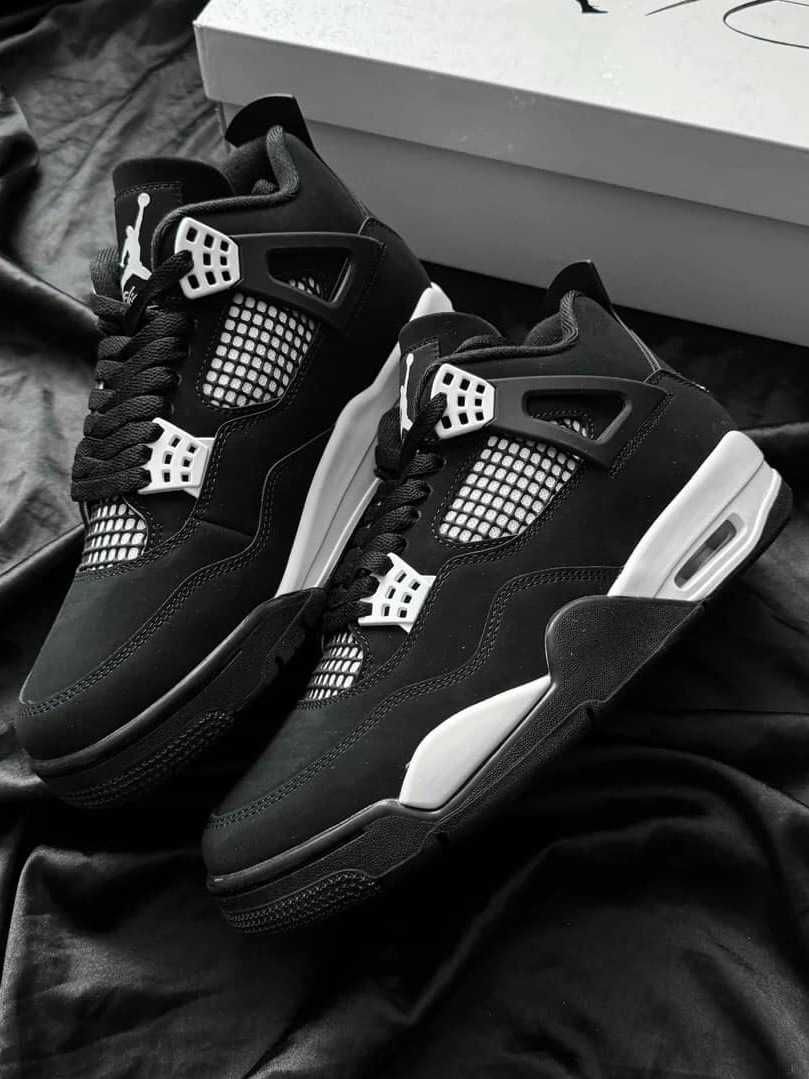 Nike_Nowy*Jordan4_ Retro_White_Thunder*UnisexTrampk41