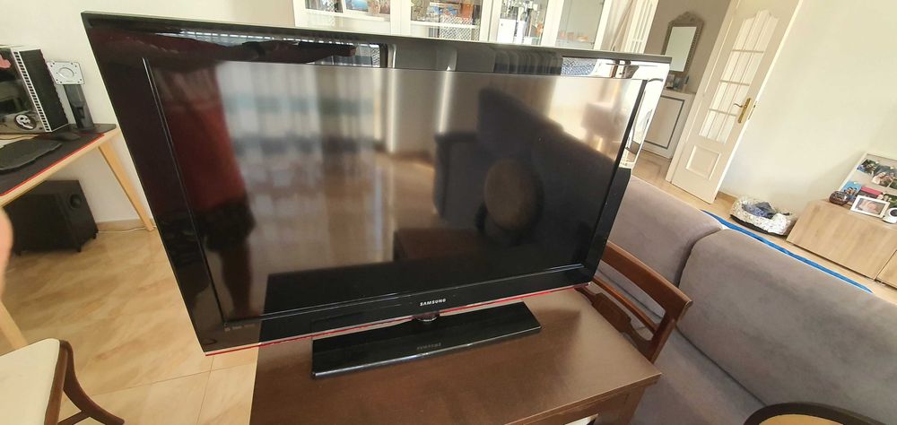 TV Samsung LE40B530P7W