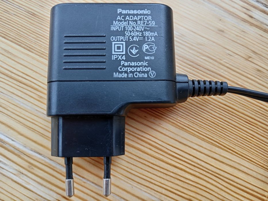 Мережевий адаптер до електробритви Panasonic WESLV95K7674 (RE7-59)