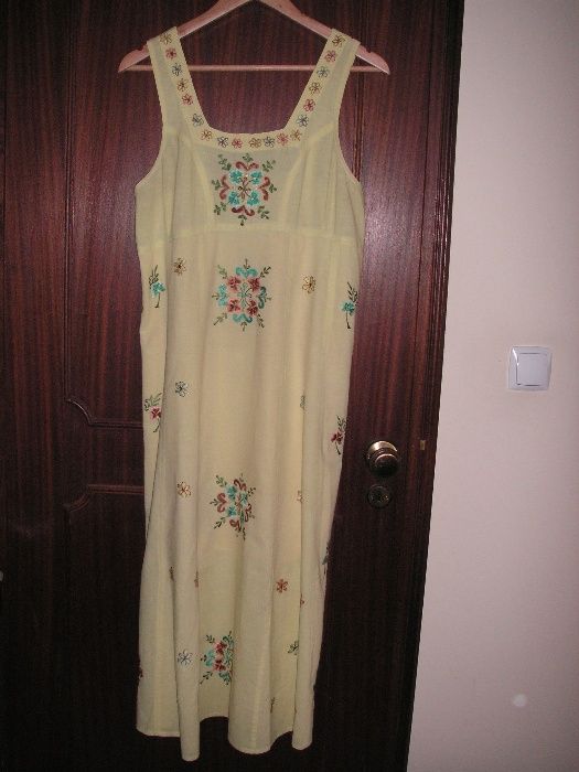 Vestidos de Verão (Estado novo)