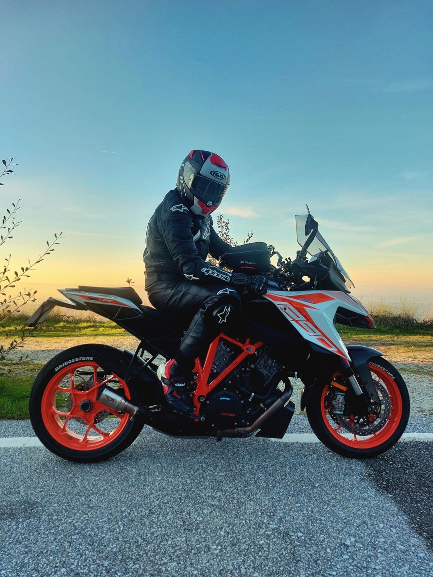KTM 1290 SuperDuke GT