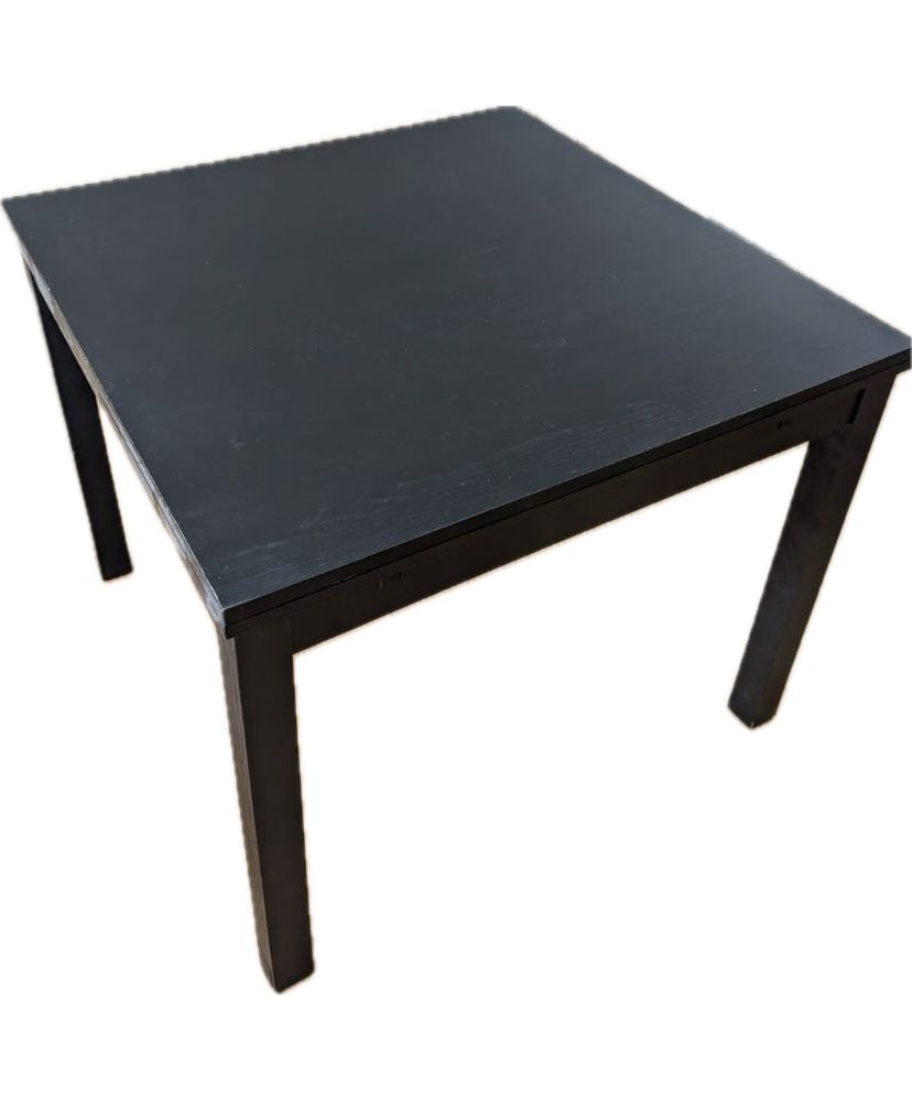 Mesa extensivel preta 90x90 até 1,70m