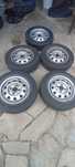 Sprzedam felgi stalowe skoda felicia 13" 4x100 opony 165/70r13 5szt.